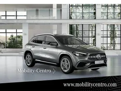 Gris Nuevo 2025 Mercedes GLA250 SUV | 51.803 € (Precio justo)