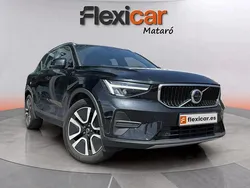Negro Usado 2022 Volvo XC40 Core SUV | 20.990 €