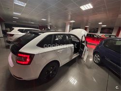 Blanco Usado 2018 Skoda Rapid Ambition Berlina | 16.200 €