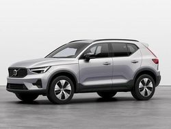 Gris Nuevo 2025 Volvo XC40 Plus SUV | 45.370 € (Caro)