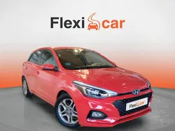 Rojo Usado 2018 Hyundai i20 Berlina | 11.490 € (Precio justo)