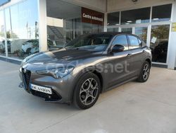 Gris / plata Usado 2023 Alfa Romeo Stelvio Sprint SUV | 34.500 € (Un poco caro)