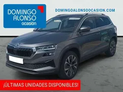 Gris Nuevo 2025 Skoda Karoq Selection SUV | 23.300 €