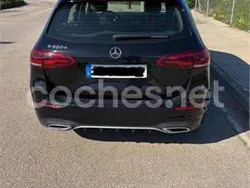 Negro Usado 2020 Mercedes B200 Monovolumen | 23.500 € (Precio justo)