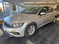 Gris / plata Usado 2020 VW Passat Business Berlina | 16.990 € (Precio justo)