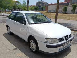 Blanco Usado 2000 Seat Ibiza Stella Berlina | 1900 € (Precio justo)