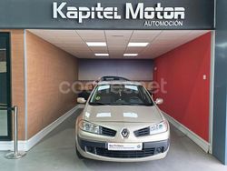 Beige Usado 2006 Renault Mégane II Berlina | 3999 € (Un poco caro)