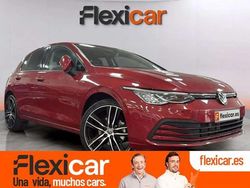 Rojo Usado 2023 VW Golf VIII Life Berlina | 24.490 € (Precio justo)