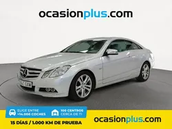 Gris plata Usado 2010 Mercedes E200 Avantgarde Coupe | 13.200 € (Buen precio)