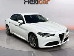 Blanco Usado 2017 Alfa Romeo Giulia Super Berlina | 17.690 €