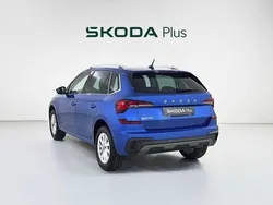 Azul Nuevo 2025 Skoda Kamiq Selection SUV | 22.900 € (Precio justo)