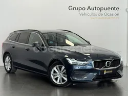 Azul Usado 2021 Volvo V60 Momentum Familiar | 21.990 € (Buen precio)
