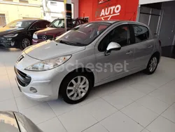 Gris / plata Usado 2006 Peugeot 207 Berlina | 4499 € (Precio justo)