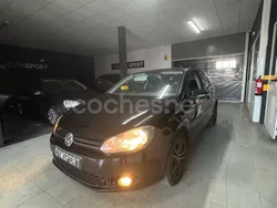 Negro Usado 2010 VW Golf VI Sport Berlina | 5790 € (Super precio)