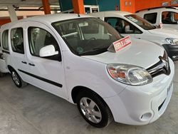 Blanco Usado 2017 Renault Kangoo Monovolumen | 10.500 €