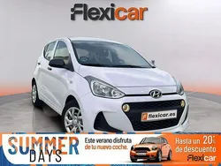 Blanco Usado 2017 Hyundai i10 Utilitario | 9790 € (Un poco caro)