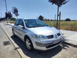 Gris / plata Usado 2006 Renault Mégane II Authentique Berlina | 3990 € (Un poco caro)