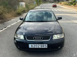 Azul Usado 2002 Audi A3 Ambiente Berlina | 3500 € (Precio justo)