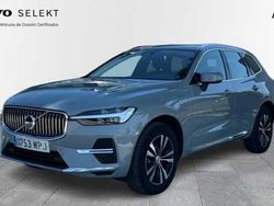 Gris Usado 2024 Volvo XC60 Core SUV | 55.900 €