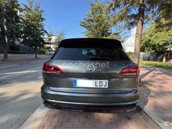 Gris / plata Usado 2019 VW Touareg R-line SUV | 44.000 € (Buen precio)