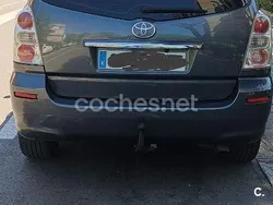 Gris / plata Usado 2008 Toyota Corolla Verso Luna Monovolumen | 4100 € (Precio justo)