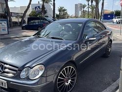 Azul Usado 2006 Mercedes CLK200 Avantgarde Coupe | 7600 € (Un poco caro)