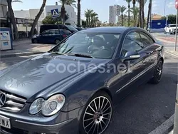 Azul Usado 2006 Mercedes CLK200 Avantgarde Coupe | 7600 € (Precio justo)