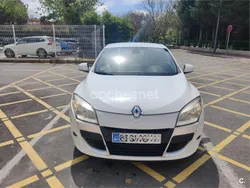 Blanco Usado 2010 Renault Mégane III Dynamique Berlina | 4800 € (Buen precio)