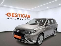 Gris Usado 2022 Mitsubishi Outlander P-HEV SUV | 22.990 € (Precio justo)