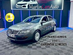 Gris / plata Usado 2005 VW Passat Edition Berlina | 4999 € (Buen precio)
