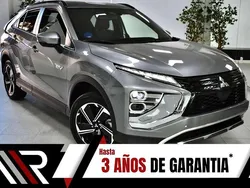 Gris / plata Usado 2023 Mitsubishi Eclipse Cross SUV | 26.990 € (Precio justo)