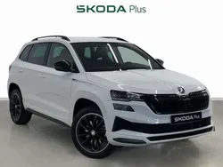 Blanco luna metalizado Usado 2024 Skoda Karoq SportLine SUV | 32.150 € (Caro)