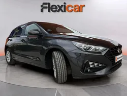Gris Usado 2022 Hyundai i30 Berlina | 13.990 € (Super precio)