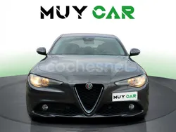 Gris / plata Usado 2017 Alfa Romeo Giulia Berlina | 16.490 € (Buen precio)