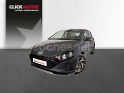 Gris Usado 2024 Hyundai i20 Berlina | 16.250 € (Precio justo)