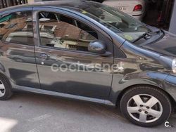 Negro Usado 2006 Toyota Aygo Sport Utilitario | 2750 € (Buen precio)