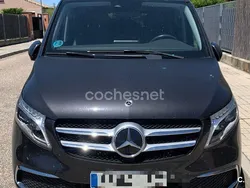 Gris / plata Usado 2021 Mercedes V250 Avantgarde Monovolumen | 58.000 € (Un poco caro)
