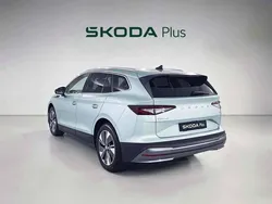 Gris plata Usado 2023 Skoda Enyaq iV SUV | 29.990 € (Precio justo)
