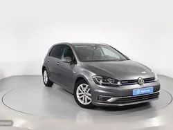 Amarillo Usado 2019 VW Golf VII Advance Berlina | 20.300 € (Caro)