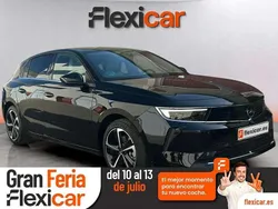 Negro Usado 2023 Opel Astra Elegance Berlina | 17.690 € (Super precio)