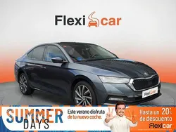 Gris Usado 2021 Skoda Octavia Ambition Berlina | 22.490 € (Precio justo)
