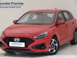 Engine red Usado 2024 Hyundai i30 | 22.120 € (Precio justo)