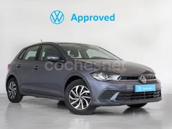 Gris Usado 2024 VW Polo Life Berlina | 19.400 € (Precio justo)