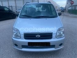 Gris / plata Usado 2005 Suzuki Wagon R+ Familiar | 3900 €