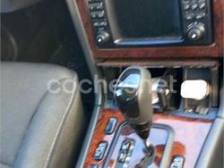 Azul Usado 2001 Mercedes E200 Elegance Berlina | 5990 €