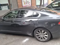 Negro Usado 2013 Jaguar XF Luxury Berlina | 10.900 € (Un poco caro)