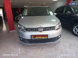 Gris / plata Usado 2011 VW Touran Advance Monovolumen | 9900 € (Precio justo)