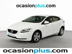 Blanco Usado 2017 Volvo V40 Momentum Familiar | 18.800 € (Caro)