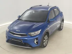 Azul Usado 2024 Kia Stonic SUV | 18.613 € (Precio justo)