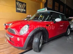 Rojo Usado 2007 Mini ONE Utilitario | 5990 € (Precio justo)